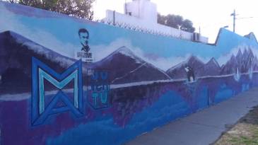 Murales participativos de Malvinas Argentinas aparecieron vandalizados con stencil político