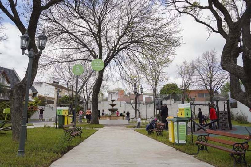 Continúa avanzando el plan de renovación de plazas en Vicente López