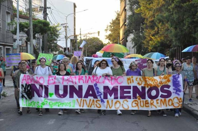 Morón volvió a marchar por el Día Internacional de la Eliminación de la Violencia por Motivos de Género