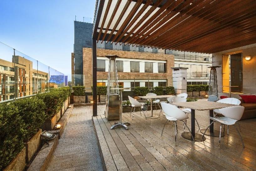 OXOHOTEL: Chicó 97 Hotel inaugura su impresionante rooftop, un oasis en las alturas de Bogotá