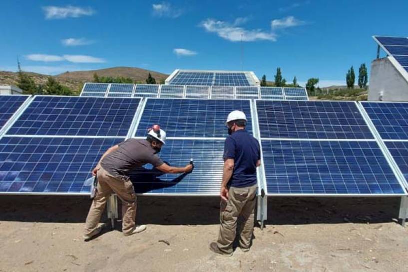 Fuerte crecimiento de la energía solar en Argentina: qué pasos seguir para cuidar el medio ambiente y ahorrar hasta el 70 % de la tarifa