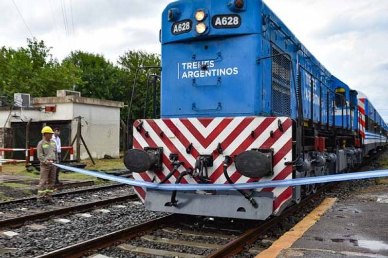 Con 40 trenes diarios vuelve desde mañana el servicio Merlo-Lobos de la línea Sarmiento