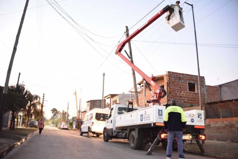 Avanza el plan municipal de luces LED en la ciudad de Ing. Pablo Nogués