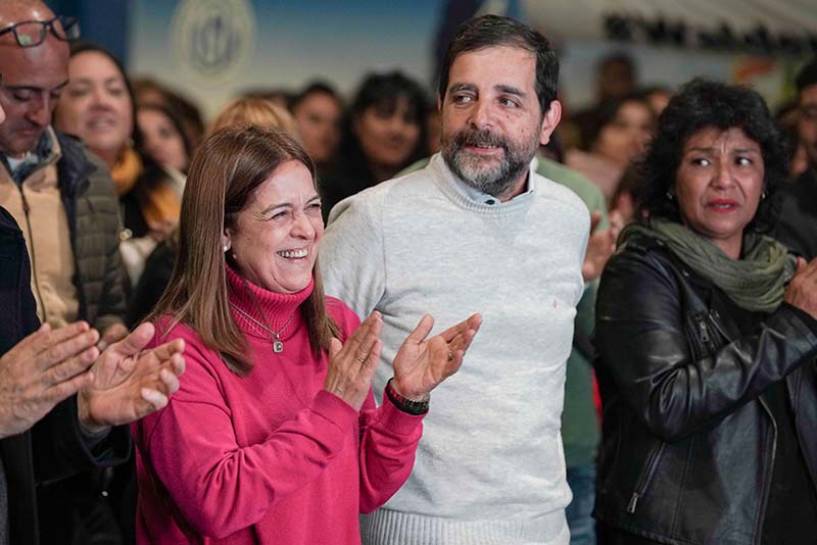 Más de mil docentes y educadores populares respaldaron la candidatura de Fernando Moreira en San Martín