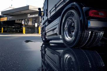 Neumen también es sinónimo de neumáticos para camiones, ómnibus y maquinaria agrícola