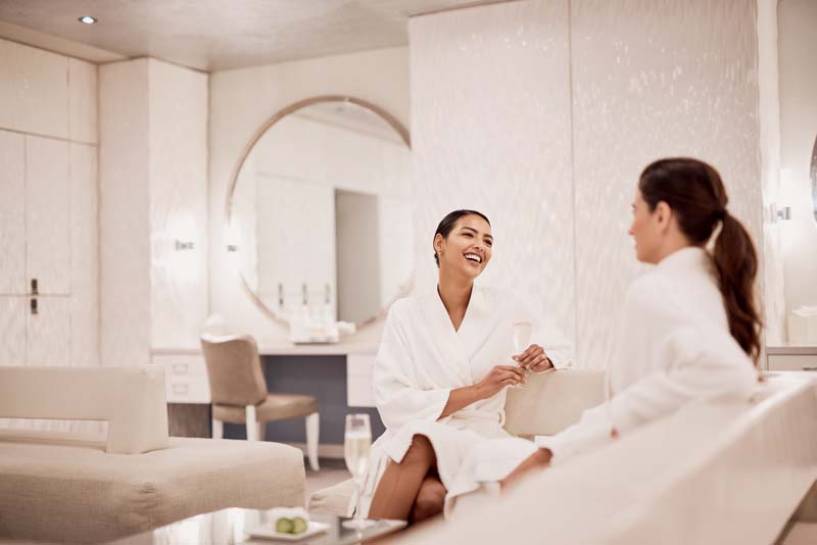 The Ritz-Carlton, Grand Cayman presenta un nuevo concepto de spa en asociación con ESPA y 111Skin