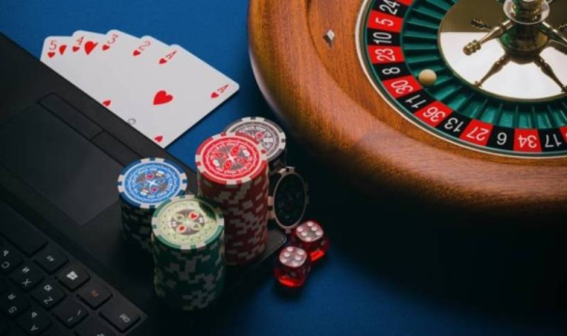 De la web al juego: Diseño adaptado para casinos móviles